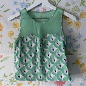 EUC Kortni Jeane Netted Sweetheart Top